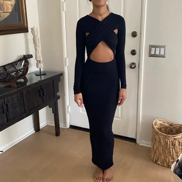 Naked Wardrobe black sleek dress - Picture 3 of 6